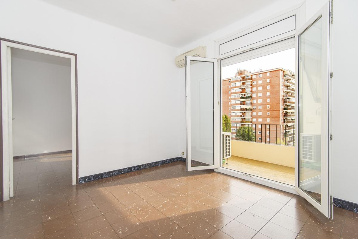 For sale Flat with 59.00m2, in Barcelona Your trusted real estate