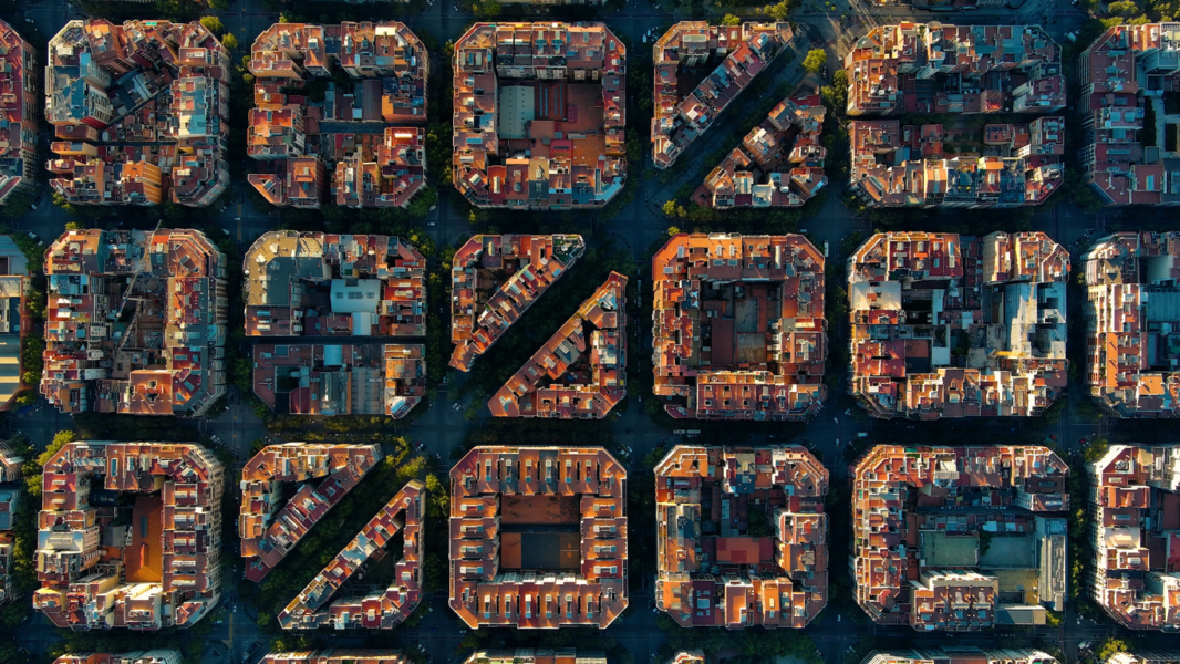 Barcelona Example Explorando l’Eixample de Barcelona: Un barrio emblemático con raíces en ...