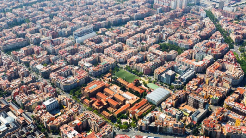 La Antigua Izquierda del Ensanche de Barcelona desde el aire