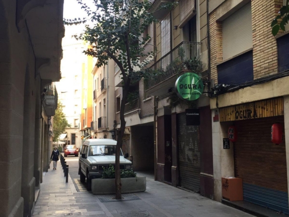 Piso situado en tranquilo barrio de Sant Gervasi Junto Riera Sant Miquel y calle Séneca foto 5