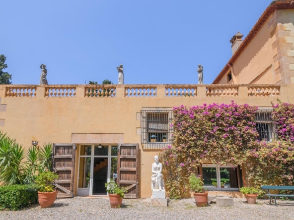 Masía del sigo XVIII en Esplugues de Llobregat - Casa Fàbregas foto 4