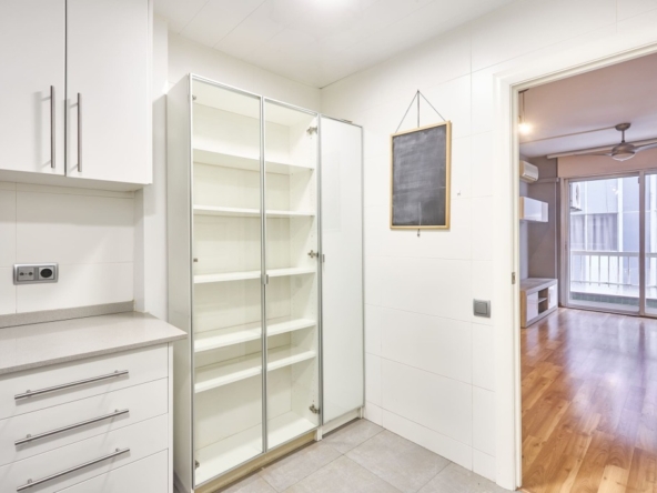 Piso en Venta en Hospitalet De Llobregat Barcelona SANTA EULALIA