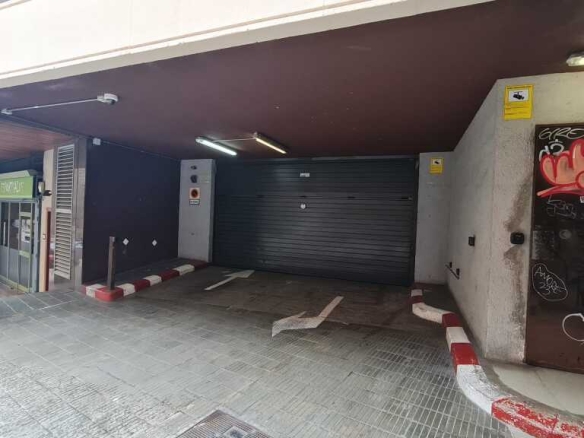 Parking coche en Venta en Barcelona Barcelona SANT GERVASI