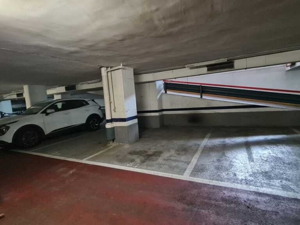 Parking coche en Venta en Barcelona Barcelona SANT GERVASI