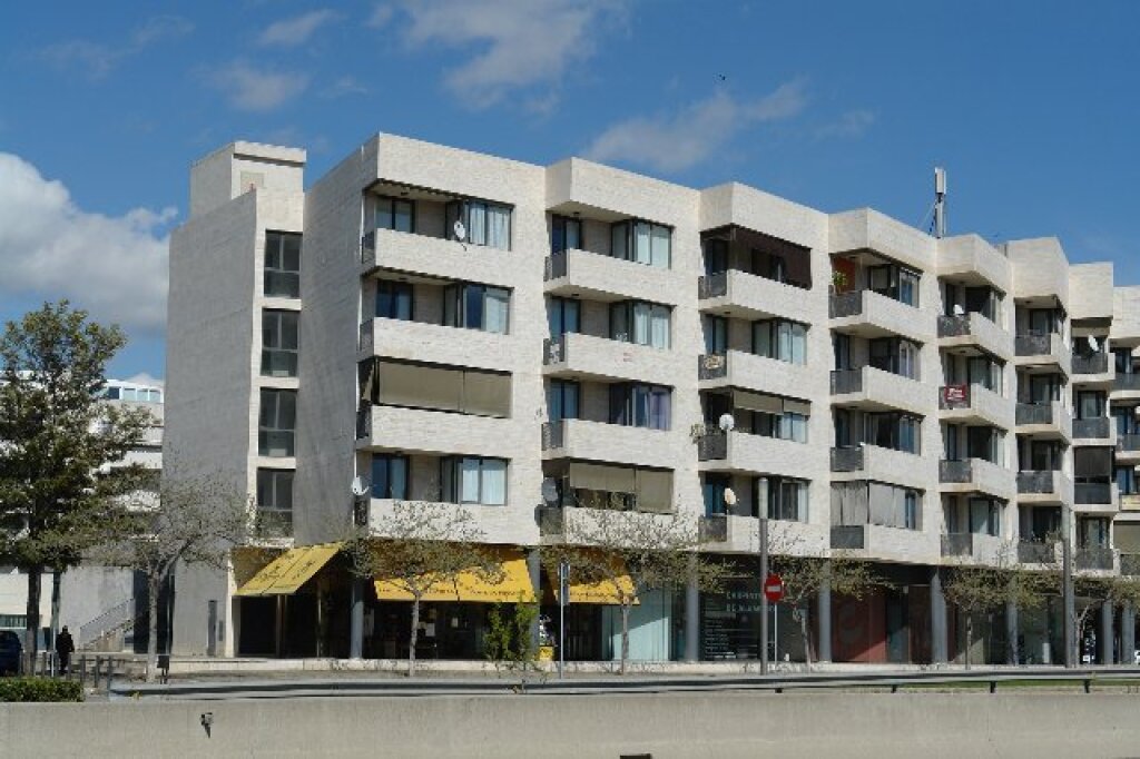 Parking coche en Venta en Castelldefels Barcelona