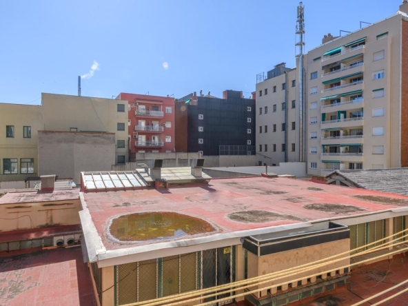 Piso a reformar y muchas posibilidades en pleno Sant Antoni foto 5