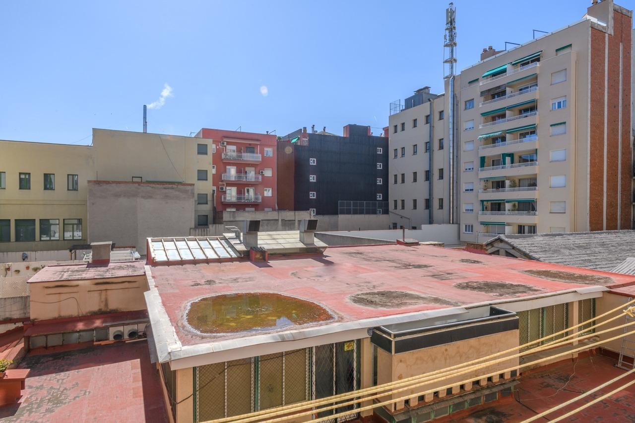 Piso a reformar y muchas posibilidades en pleno Sant Antoni foto 5