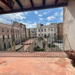 PISO CON TERRAZA EN EL RAVAL foto 1