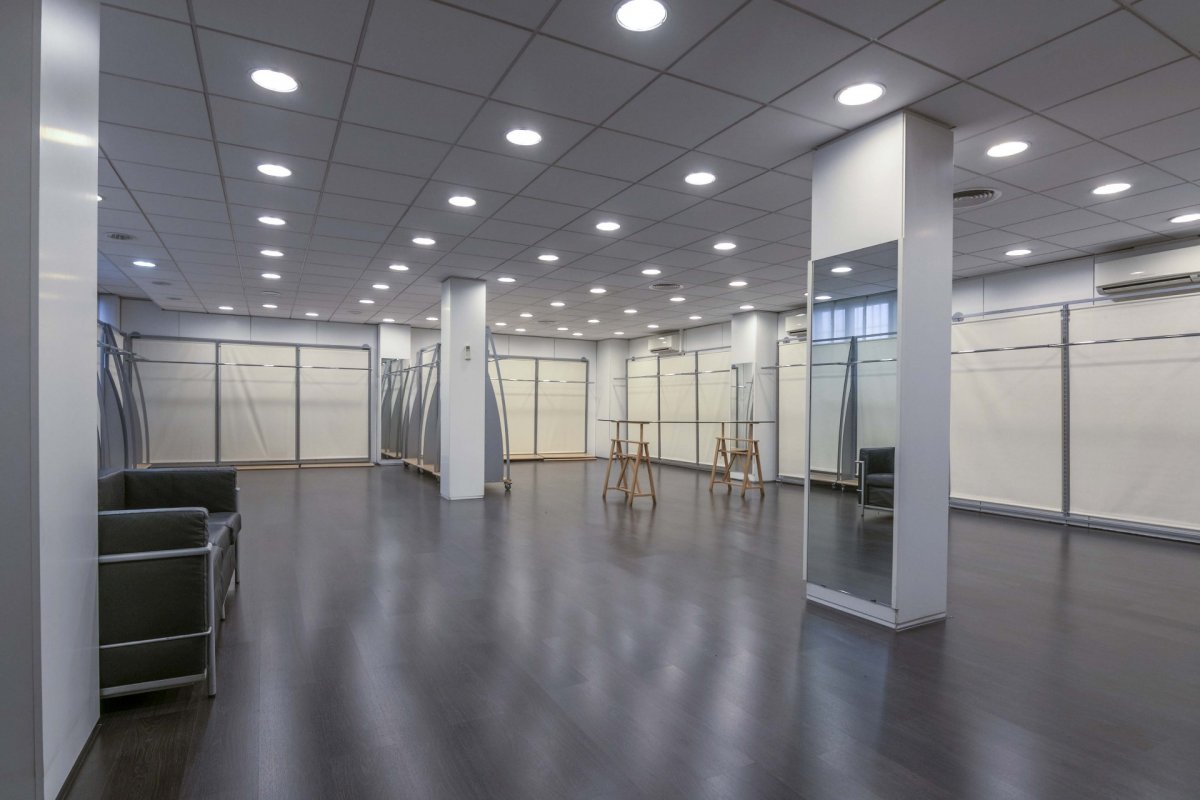 Oficina de 300 m² en pleno Eixample Esquerra – Ideal para negocio o inversión foto 8