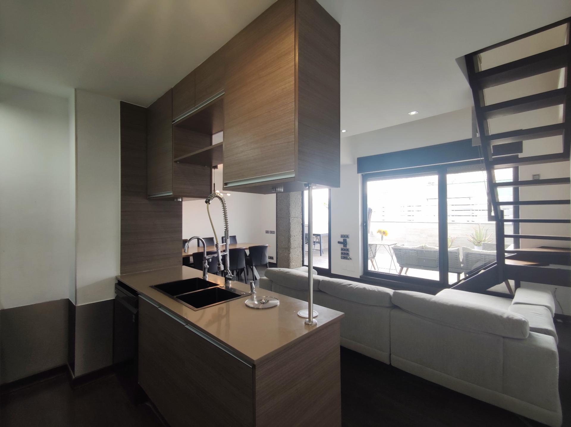 Exclusivo ático dúplex con terraza al sol en la Nova Esquerra de l'Eixample! foto 4