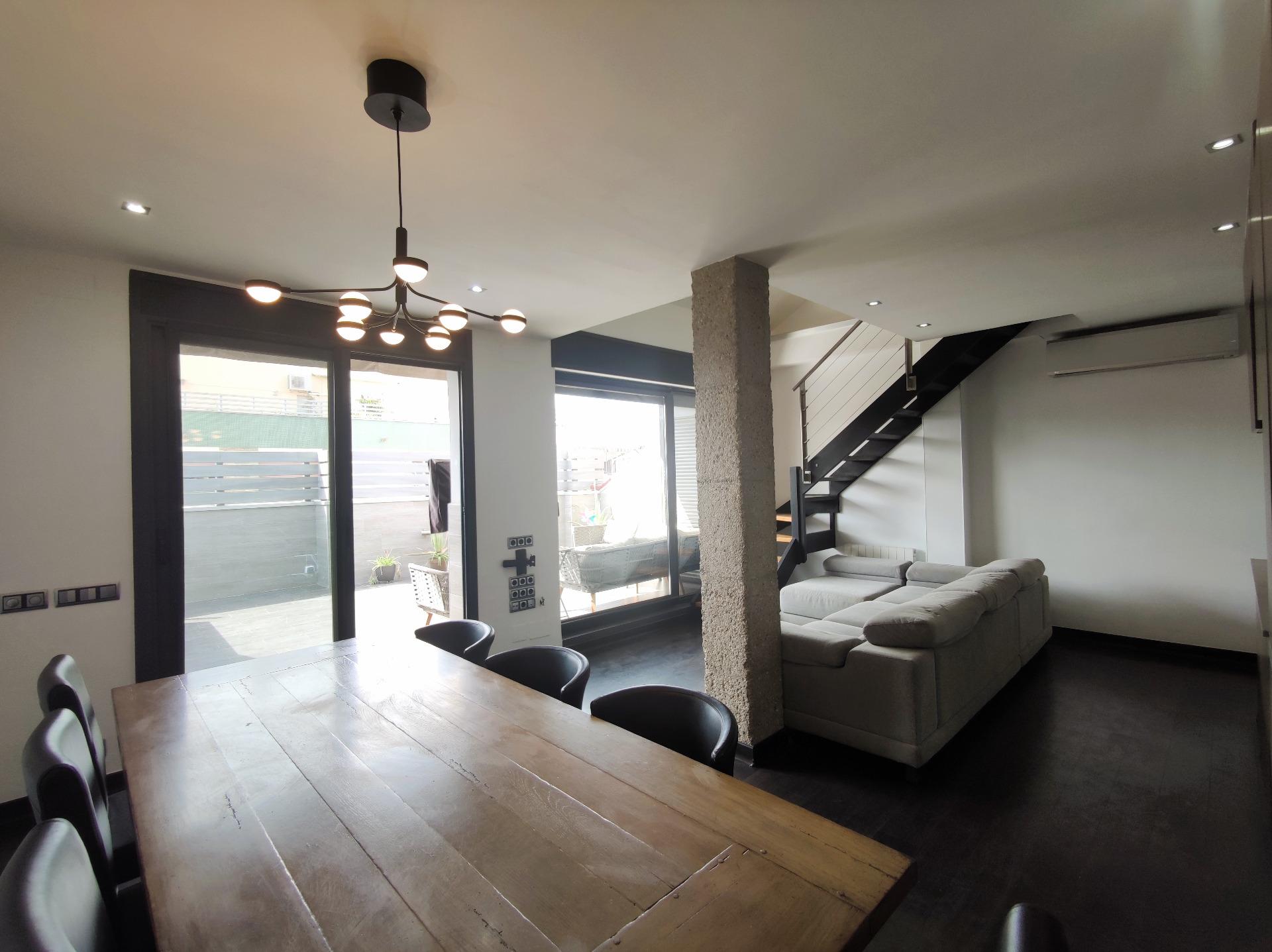 Exclusivo ático dúplex con terraza al sol en la Nova Esquerra de l'Eixample! foto 9
