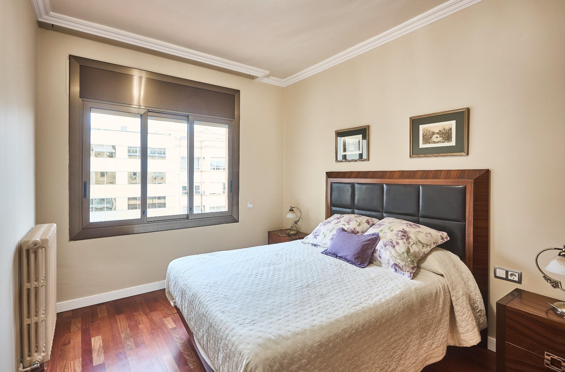 ELEGANTE VIVIENDA EN RAMBLA CATALUNYA foto 5