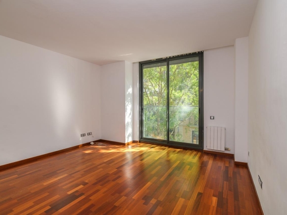 Piso moderno con suite