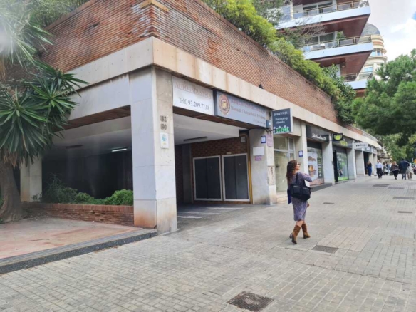 Parking moto en Venta en Barcelona Barcelona SANT GERVASI