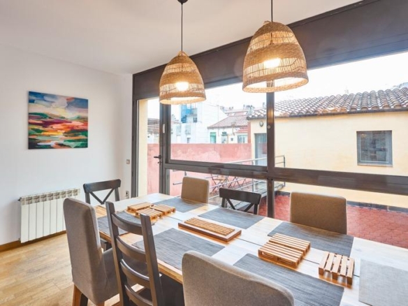 a pocos minutos de Barcelona foto 3