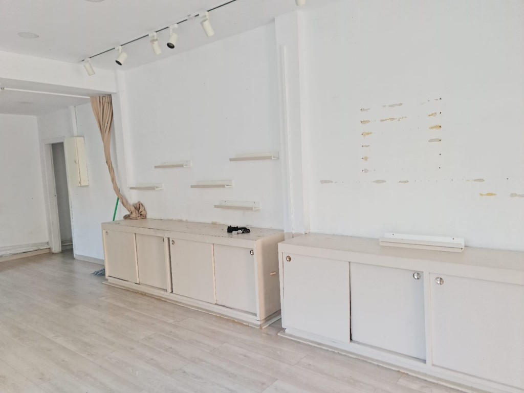 Local comercial en Alquiler en Barcelona Barcelona