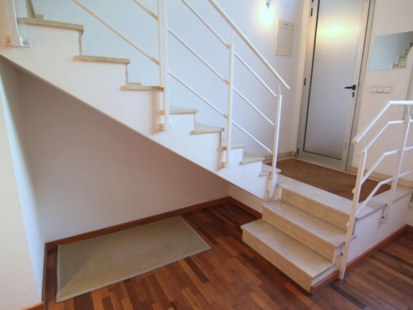 En venda Pis amb 77.00m2, a Barcelona, zona Horta