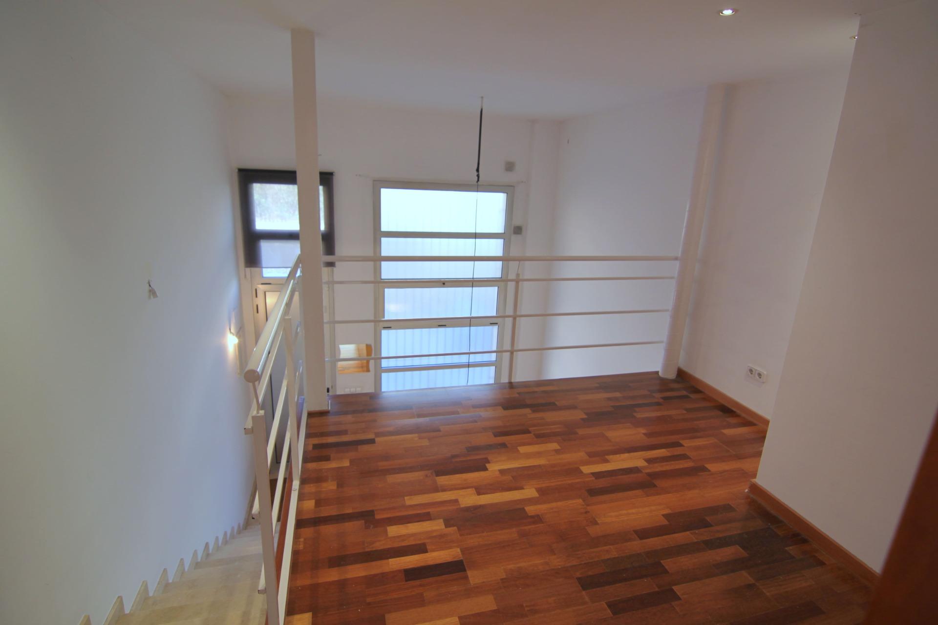 En venda Pis amb 77.00m2, a Barcelona, zona Horta
