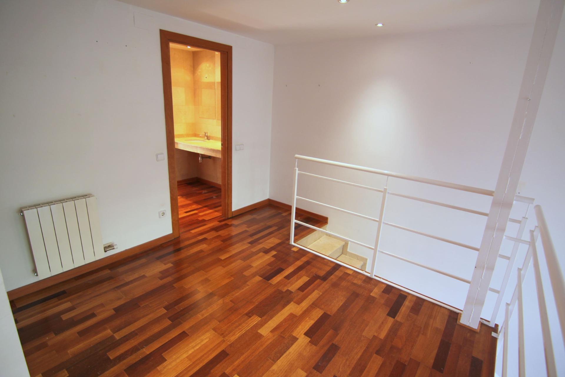En venda Pis amb 77.00m2, a Barcelona, zona Horta