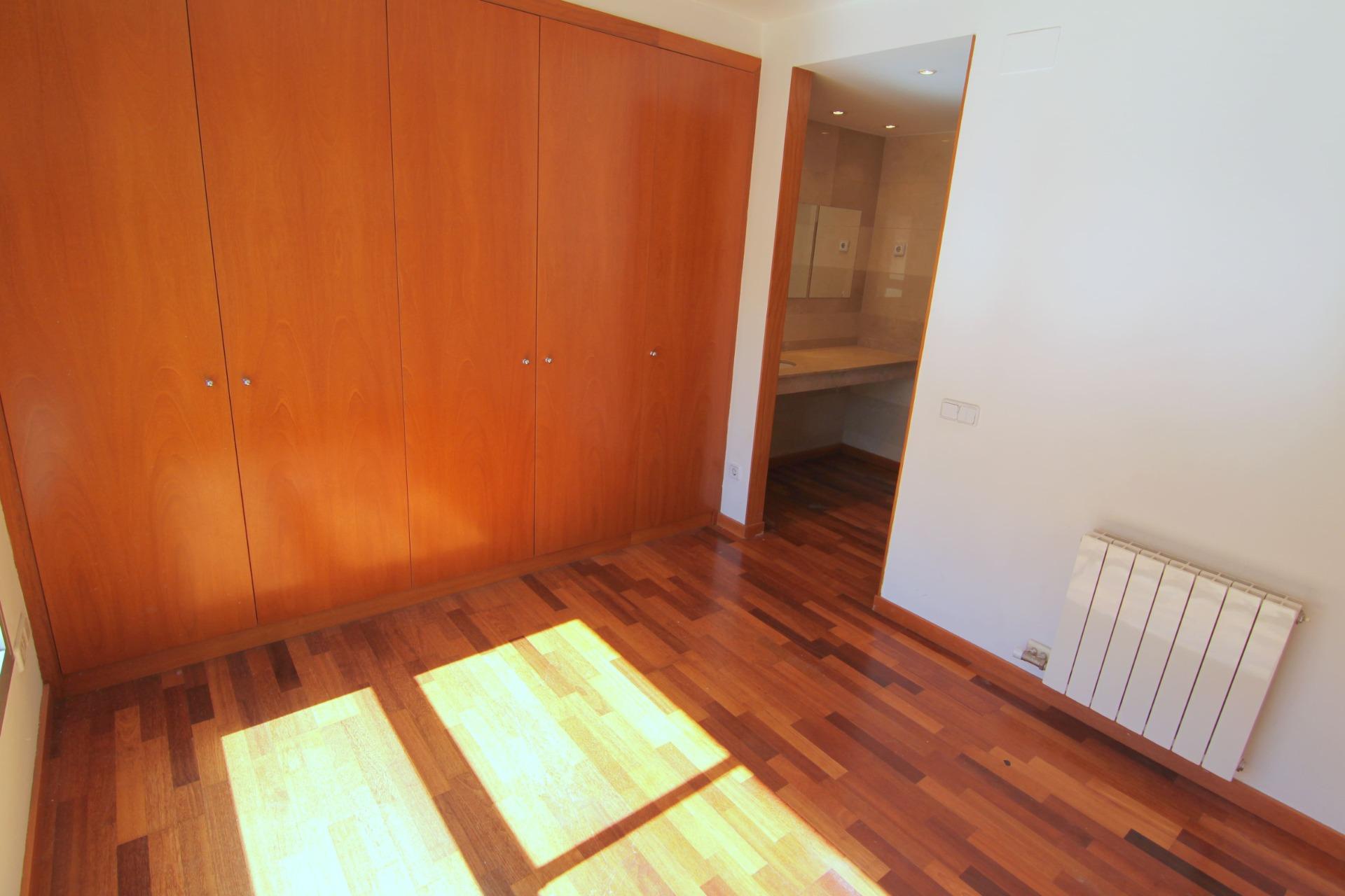 En venda Pis amb 77.00m2, a Barcelona, zona Horta