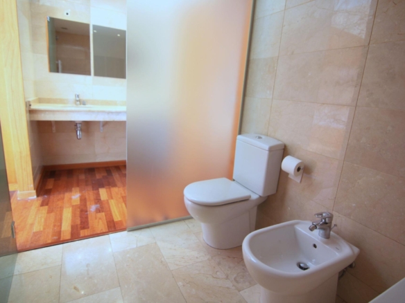 En venda Pis amb 77.00m2, a Barcelona, zona Horta