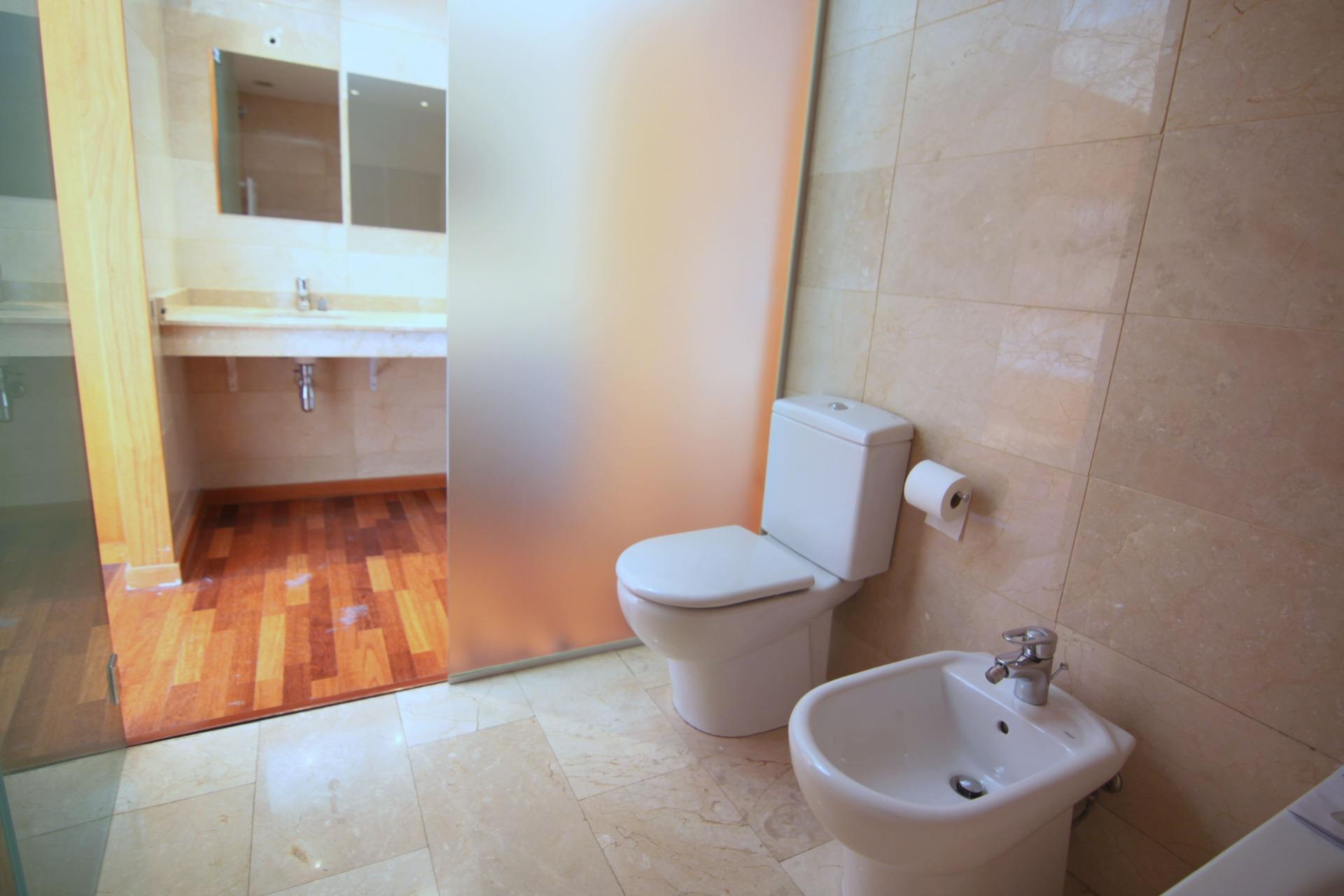 En venda Pis amb 77.00m2, a Barcelona, zona Horta