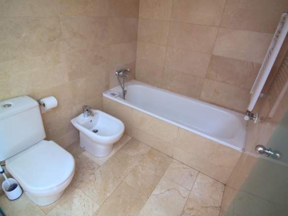 En venda Pis amb 77.00m2, a Barcelona, zona Horta
