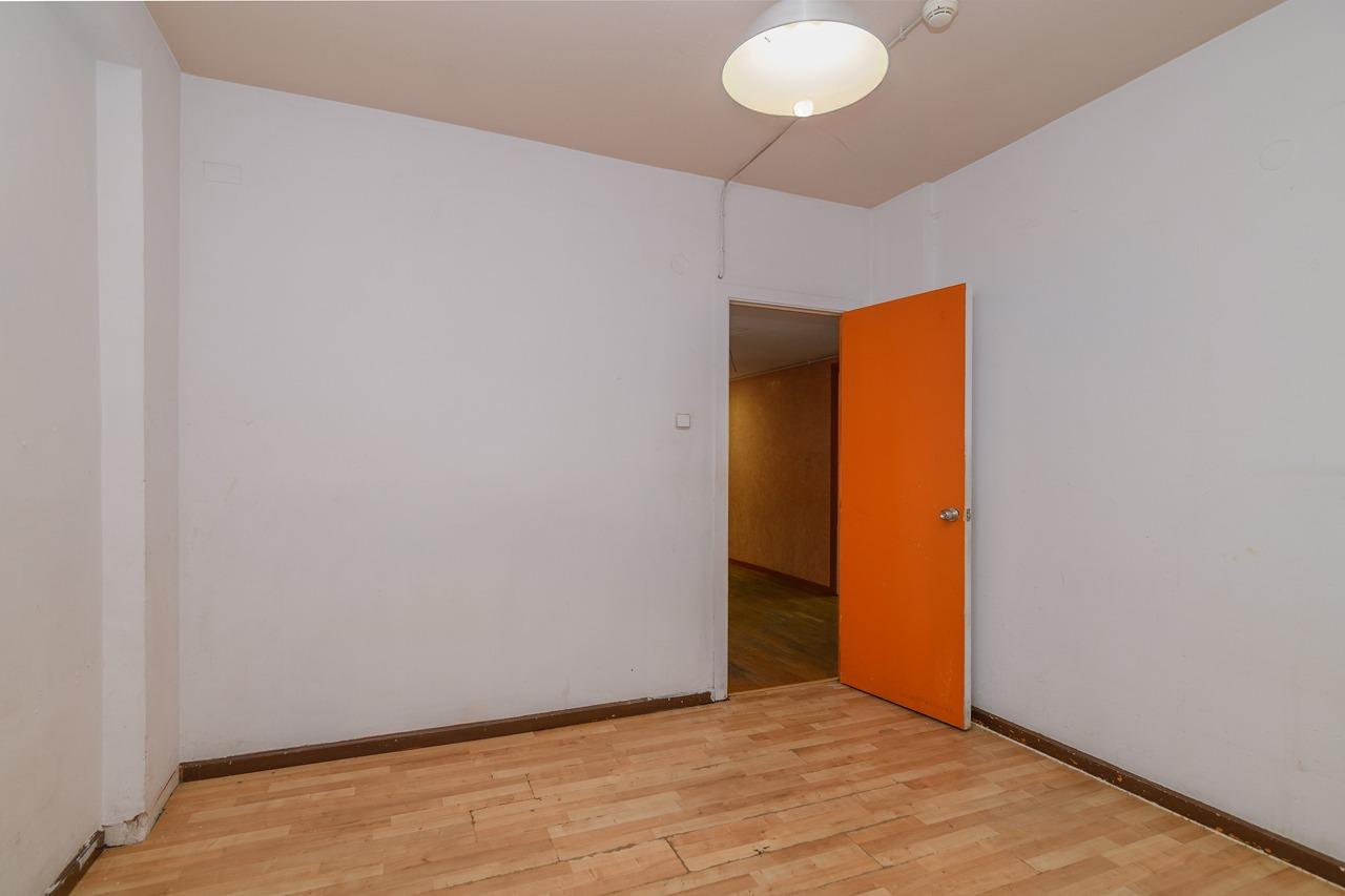 For sale Office with 446.00m2, in Barcelona