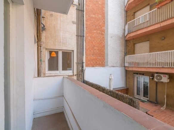 For sale Office with 446.00m2, in Barcelona
