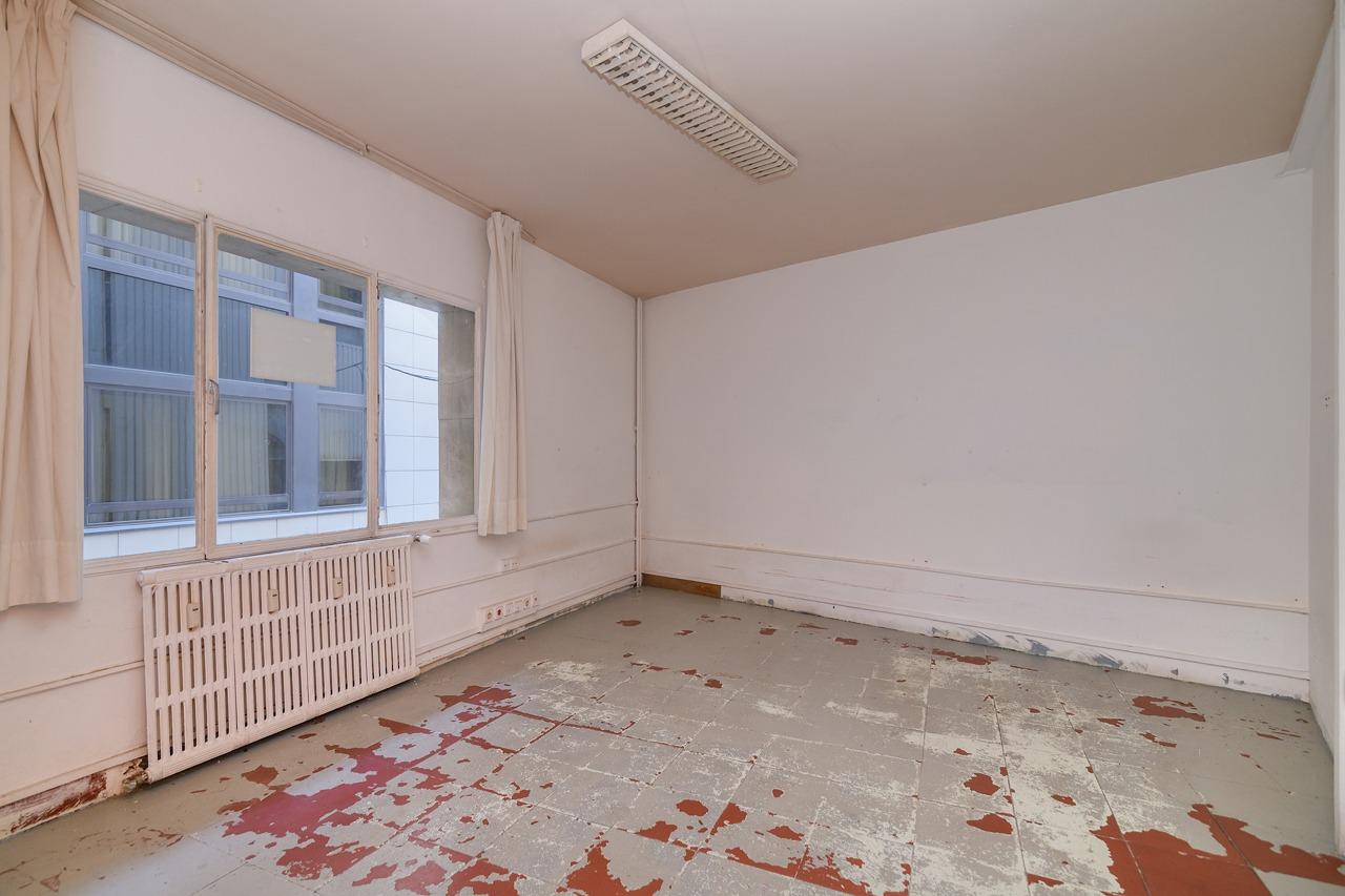 For sale Office with 446.00m2, in Barcelona