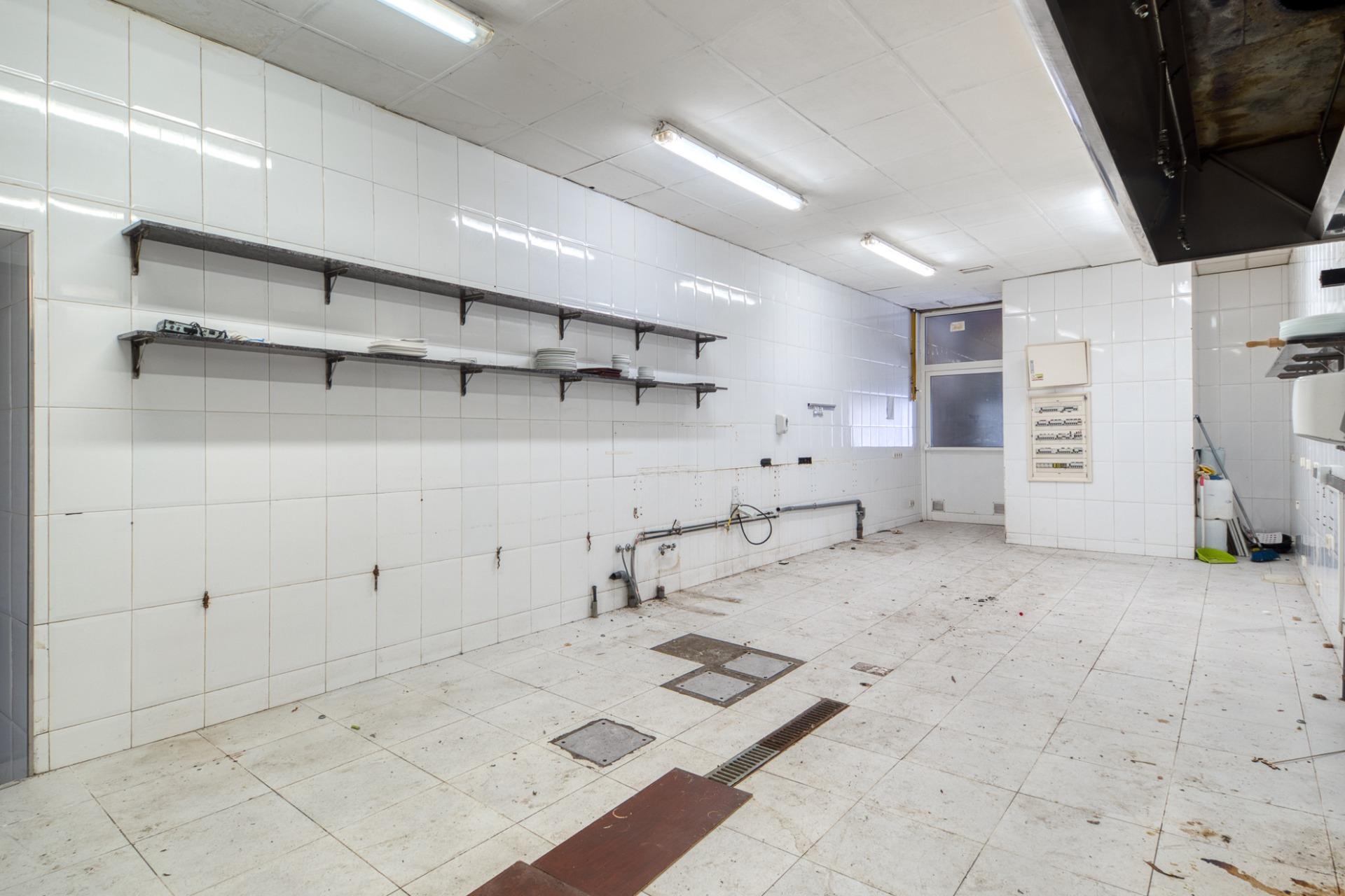 CASA PARA REHABILITAR EN SARRIÀ DE TER foto 4 CASA PARA REHABILITAR EN SARRIÀ DE TER foto 4