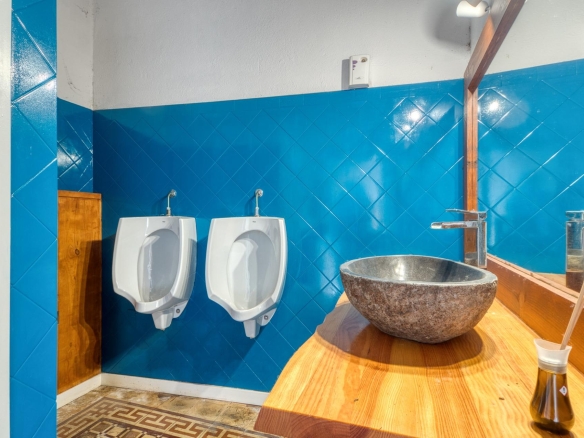 CASA PARA REHABILITAR EN SARRIÀ DE TER foto 9