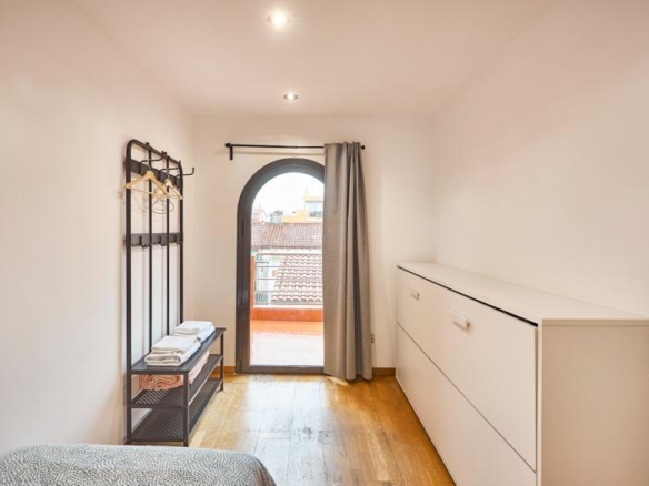 For sale  with 250.00m2, in Sant Feliu de Llobregat