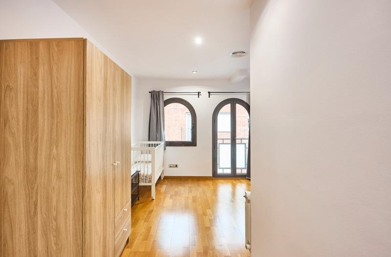 For sale  with 250.00m2, in Sant Feliu de Llobregat