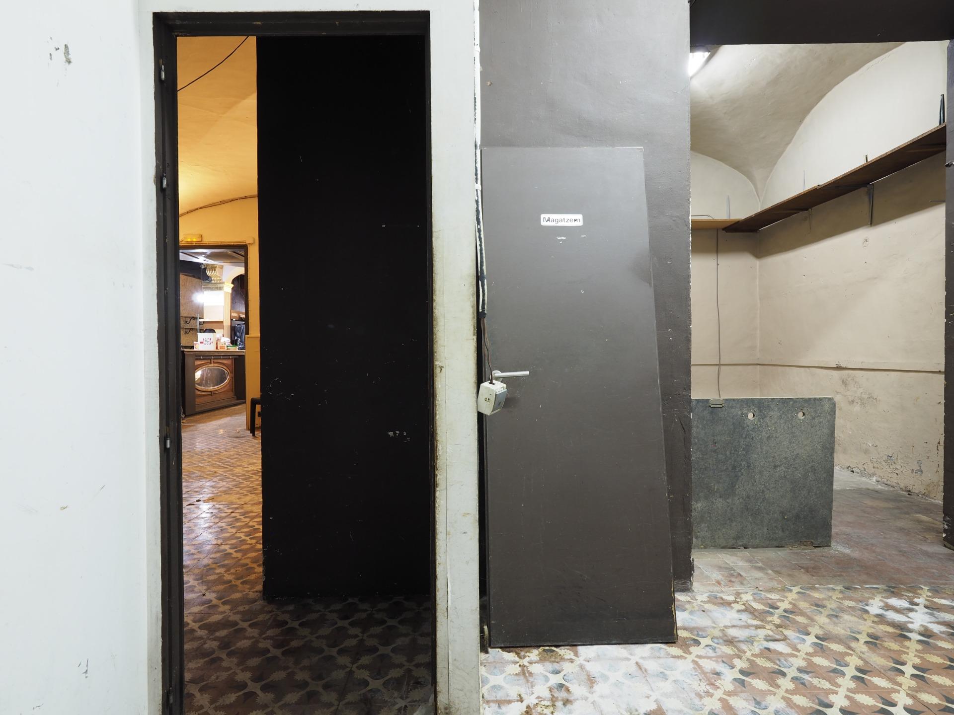 For sale Building with 0.00m2, in Olot