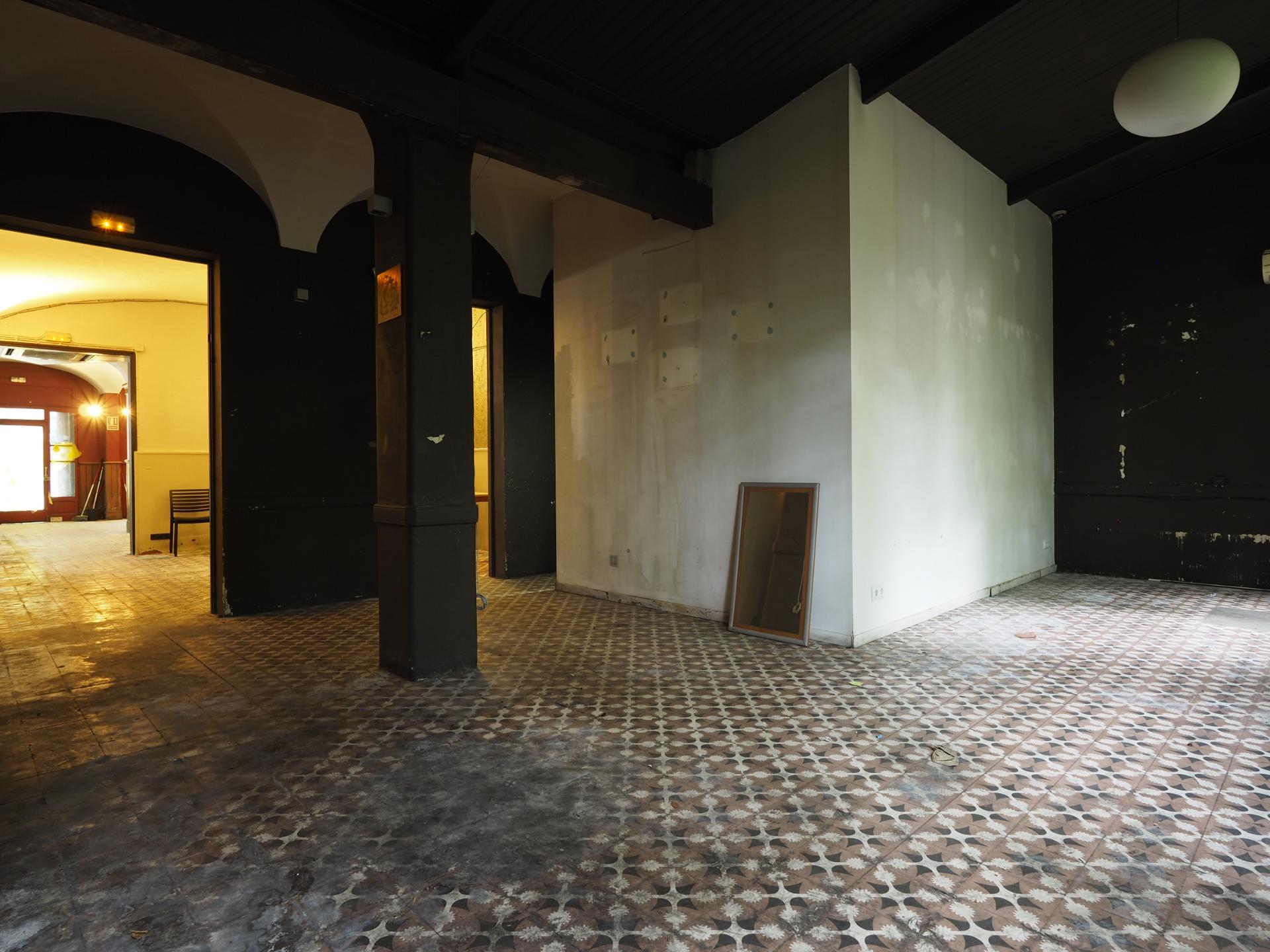 For sale Building with 0.00m2, in Olot