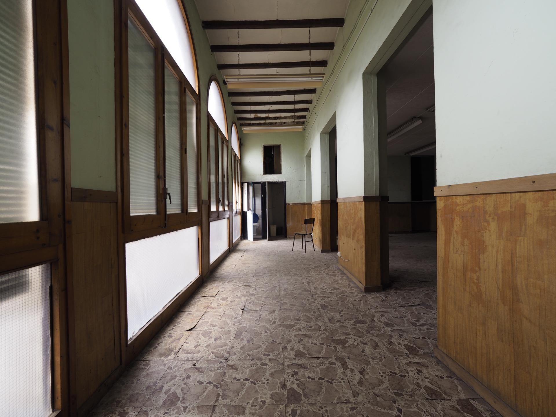 For sale Building with 0.00m2, in Olot
