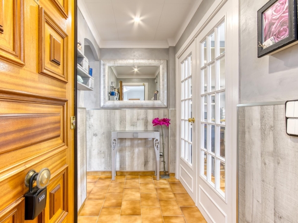 Se vende Ático de 75.00 m2 en Roses, zona Puig-Rom