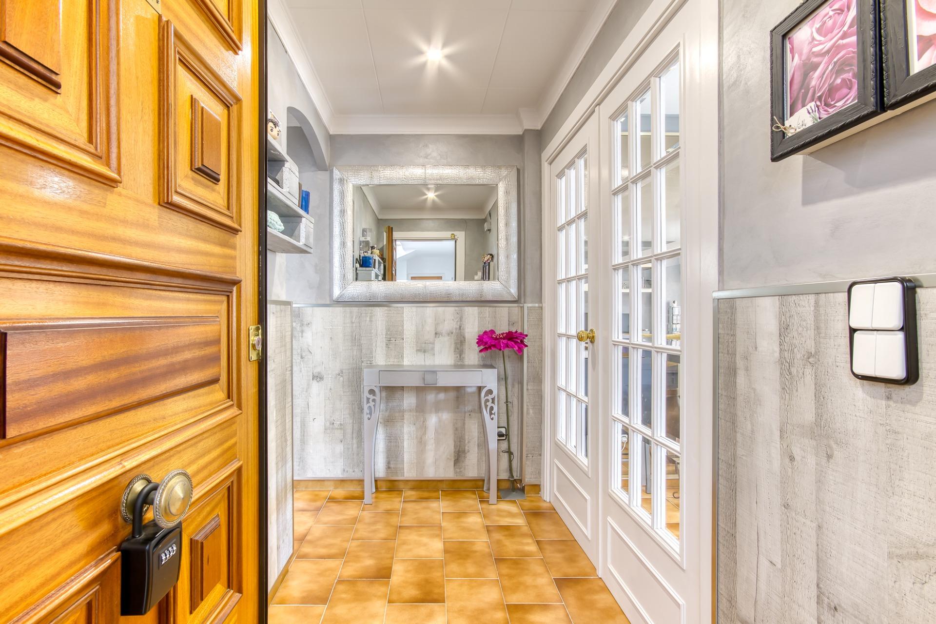 Se vende Ático de 75.00 m2 en Roses, zona Puig-Rom