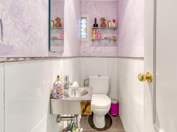 Se vende Ático de 75.00 m2 en Roses, zona Puig-Rom