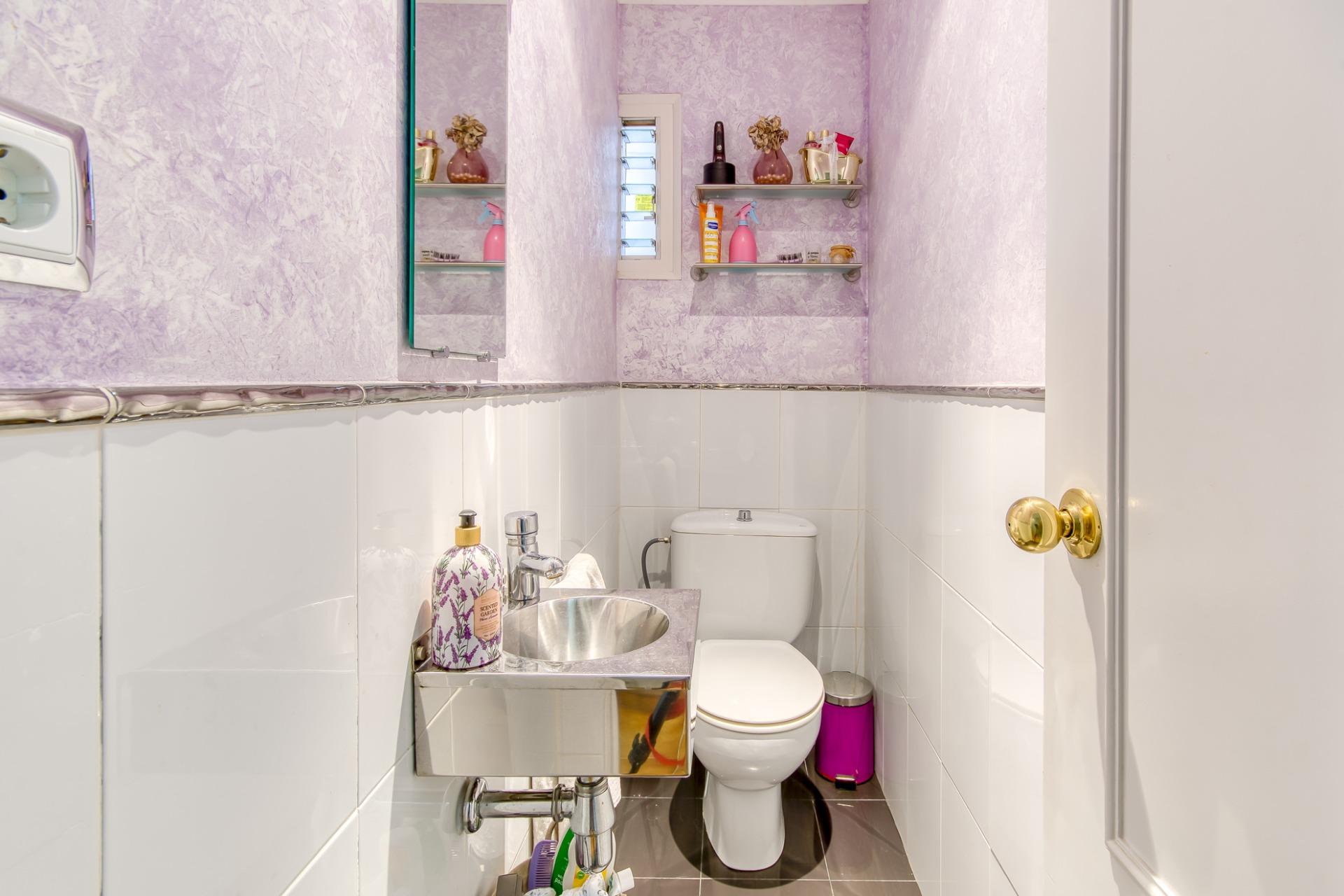 Se vende Ático de 75.00 m2 en Roses, zona Puig-Rom