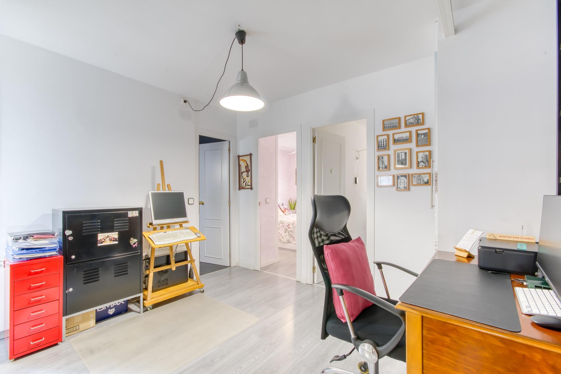Se vende Ático de 75.00 m2 en Roses, zona Puig-Rom