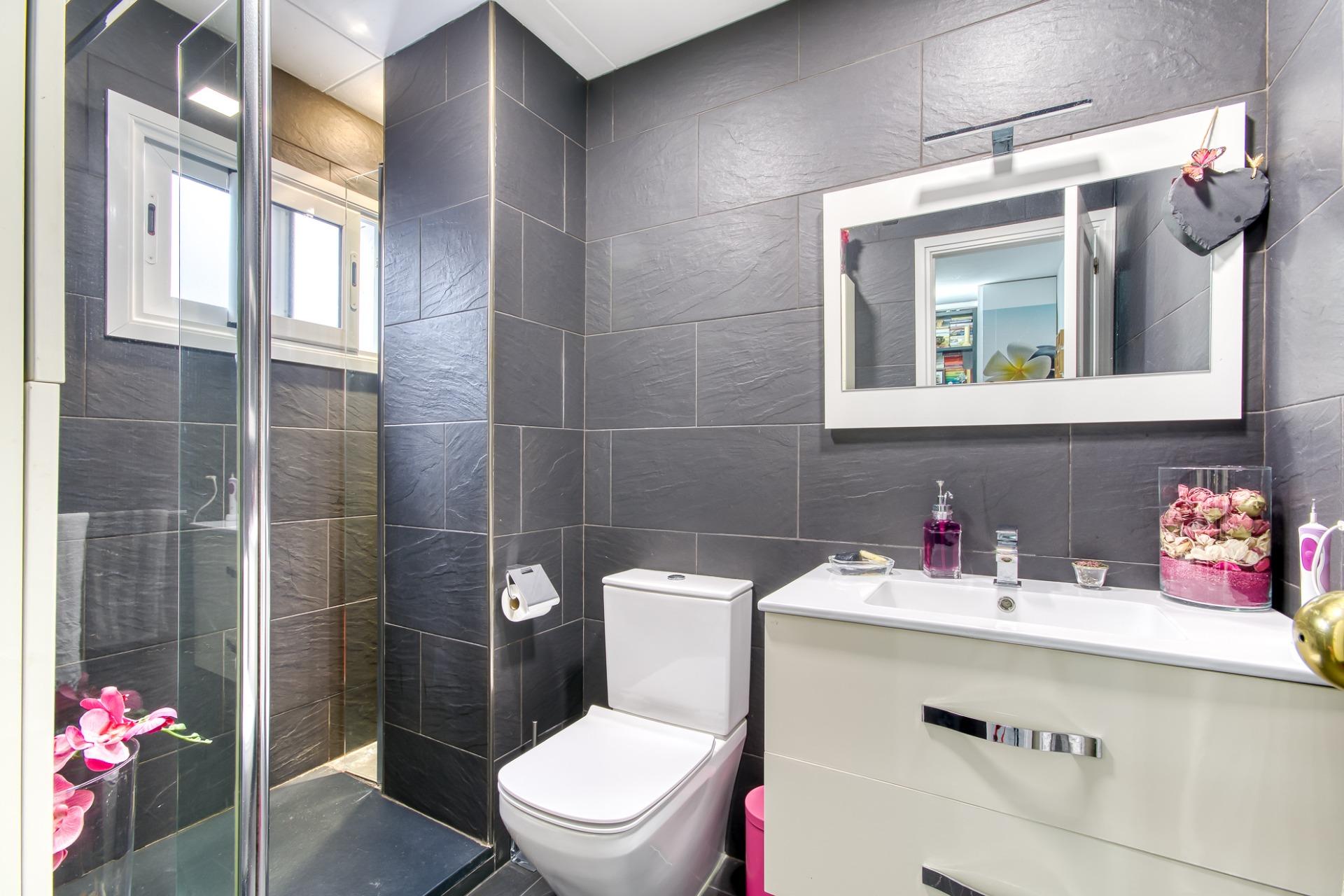 Se vende Ático de 75.00 m2 en Roses, zona Puig-Rom