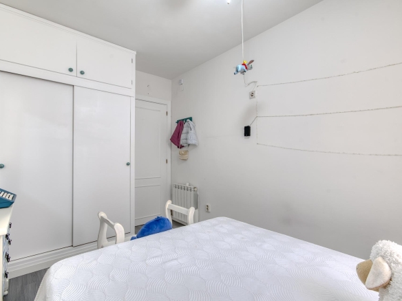 Se vende Ático de 75.00 m2 en Roses, zona Puig-Rom