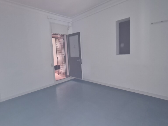En alquiler Oficina de 260.00m2 en EIXAMPLE DRETA, Barcelona