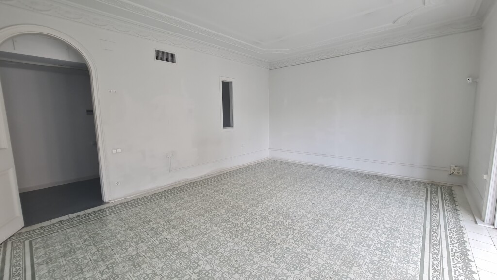 po-1236793-imagen-1-17 En alquiler Oficina de 260.00m2 en EIXAMPLE DRETA, Barcelona