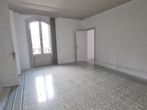 En alquiler Oficina de 260.00m2 en EIXAMPLE DRETA, Barcelona