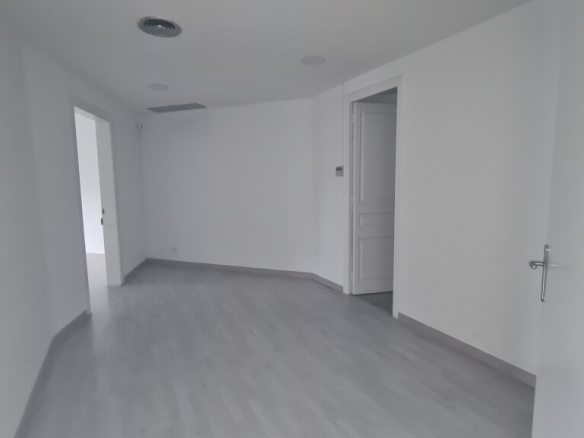 En alquiler Oficina de 260.00m2 en EIXAMPLE DRETA, Barcelona