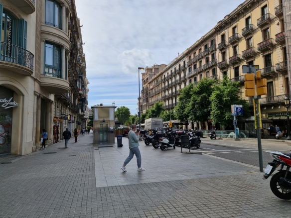 En alquiler Oficina de 260.00m2 en EIXAMPLE DRETA, Barcelona