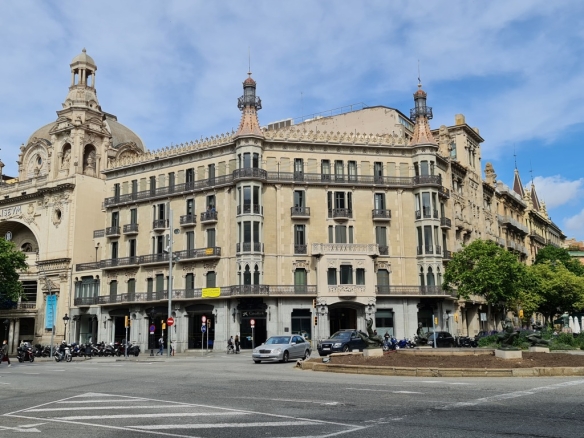 En alquiler Oficina de 260.00m2 en EIXAMPLE DRETA, Barcelona